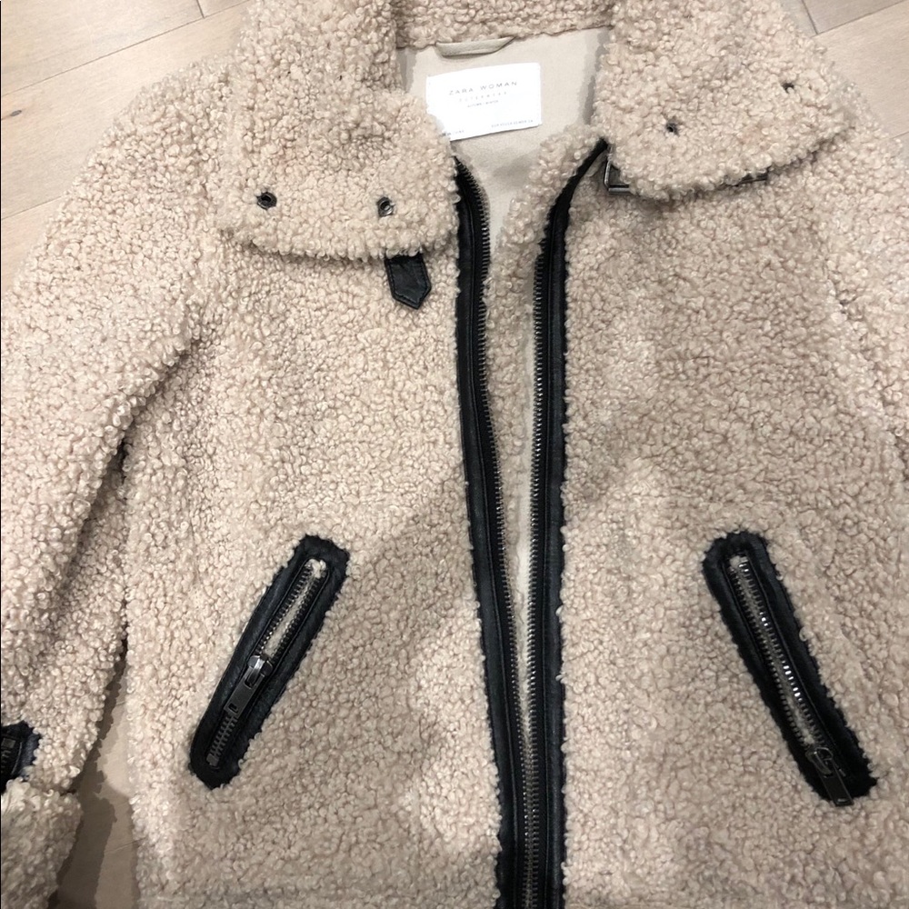 Zara sherpa jacket